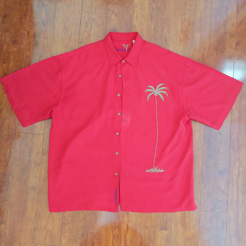 BAMBOO CAY Red Casual Button Down Shirt with Palm Tree Design
